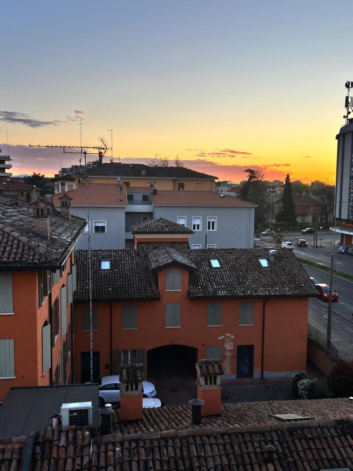 Tintoretto 15 Modena Buitenkant foto